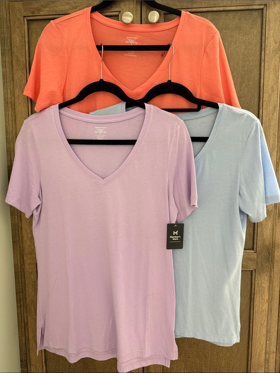 Member's Mark Tops - Set of 3 V-Neck short sleeve Tees - Lavender, Light Blue & Coral